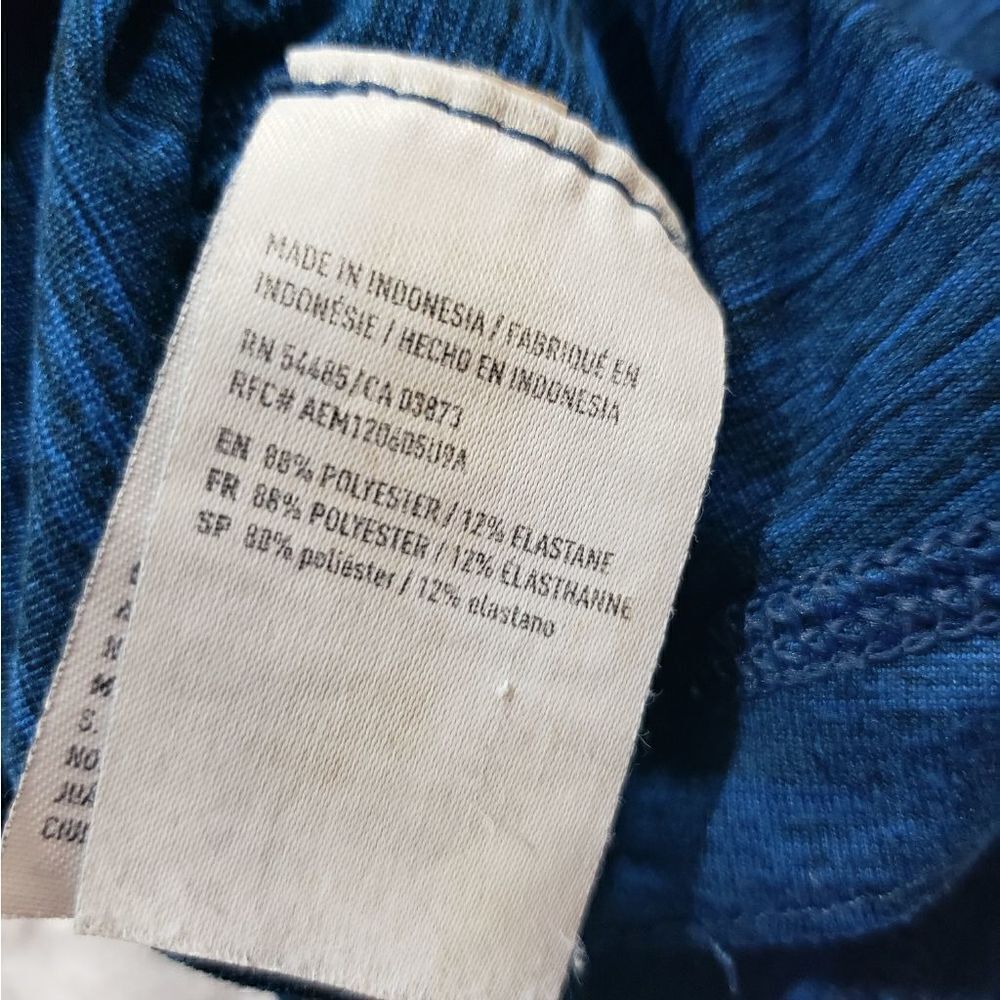 American Eagle 360 extreme flex long sleeve - Picture 8 of 8